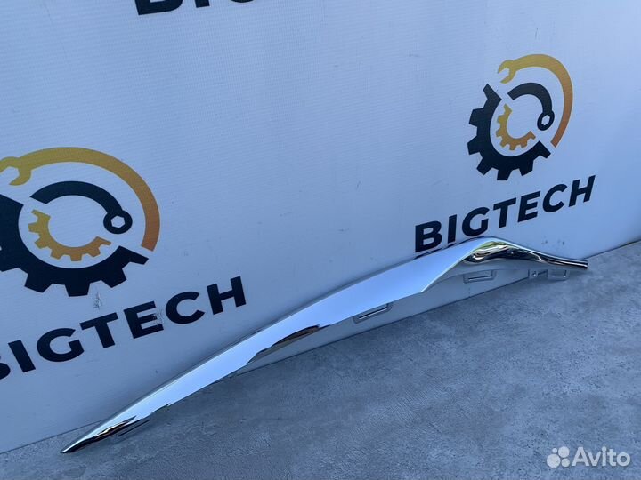 Молдинг переднего бампера Mercedes A1178855000