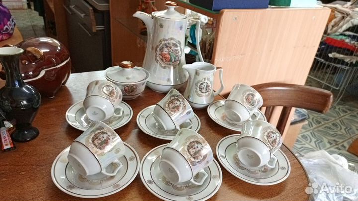 Чайный сервиз мадонна гдр, винтаж