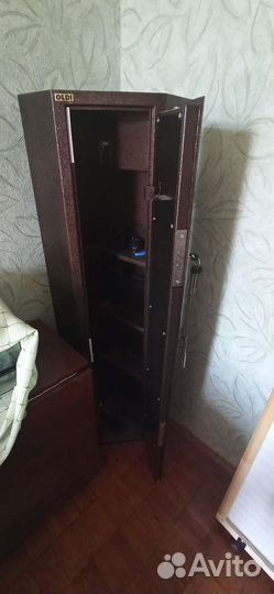 Оружейный сейф угловой