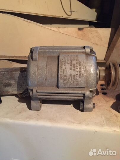 Мотор от стиральной машины