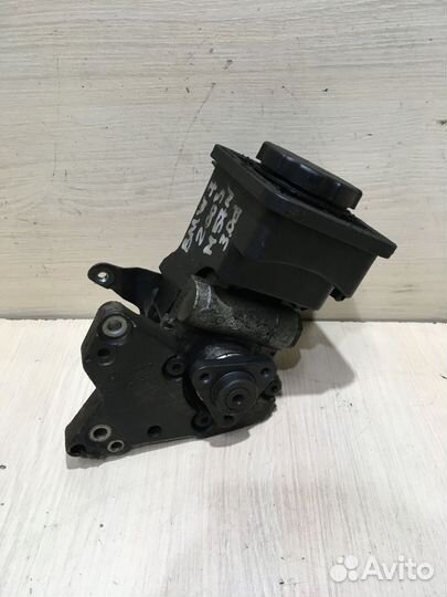 Насос гидроусилителя руля BMW 7 E65