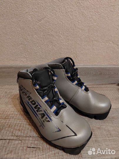 Лыжные ботинки детские 30