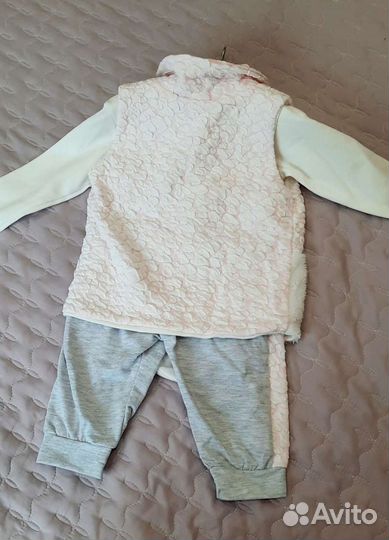 Костюм тройка на девочку с жилеткой