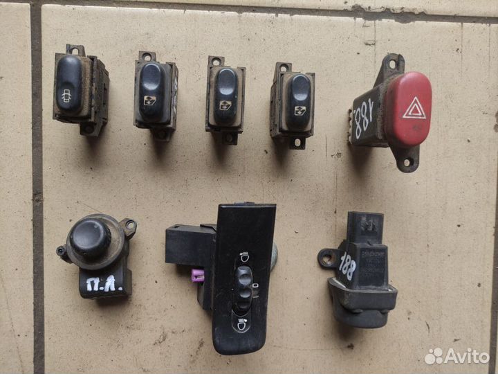 Кнопка управления Renault Laguna I