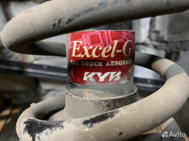 Комплект стоек Subaru legacy bl-bp