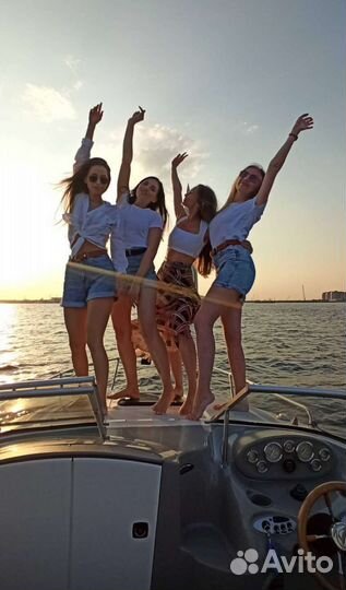Аренда катера с капитаном. До 8 человек