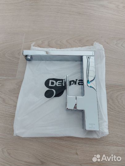 Кухонный смеситель delinia