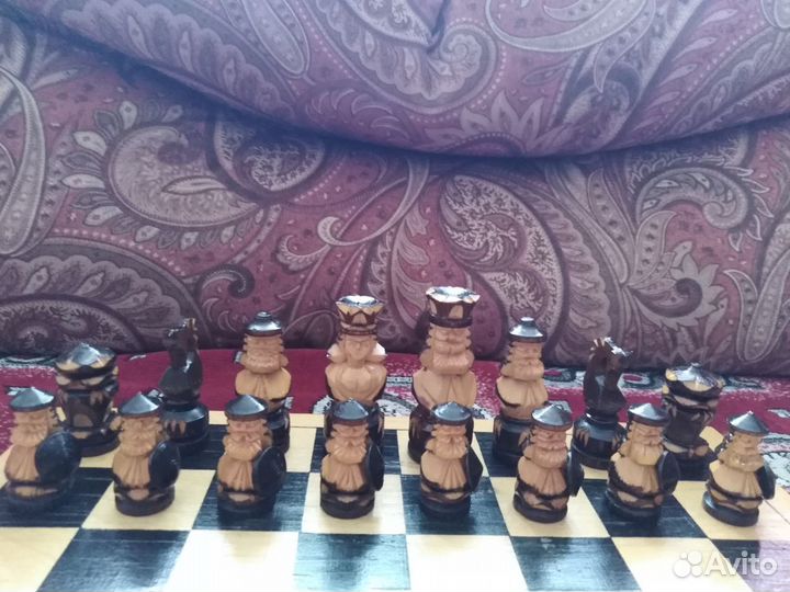 Шахматы деревянные