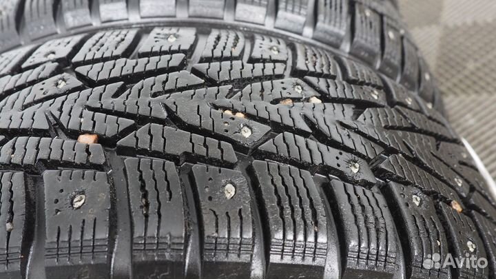 Комплект колёс Nokian Hakkapeliitta 7 185/60 R15