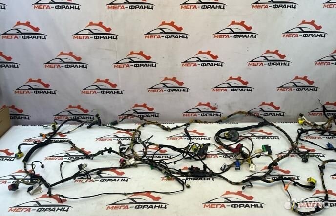 Проводка салона Citroen C4 хэтчбек 5FW (EP6) 2010