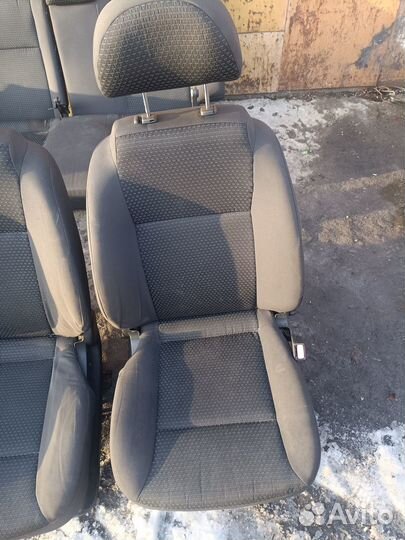 Комплект сидений Chevrolet Aveo T255