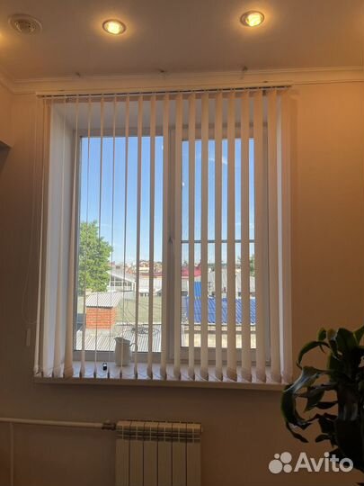 Жалюзи оконные