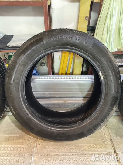 Continental ContiPremiumContact 5 215/55 R17 94V