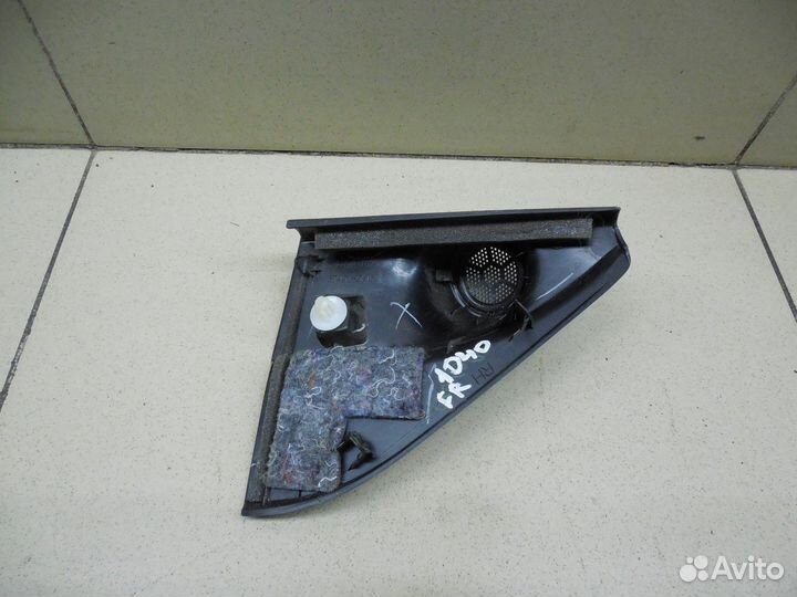 Крышка зеркала внутренняя правая Hi Lux 2015
