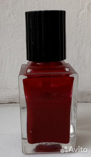 YSL лак для ногтей 6 rouge dada