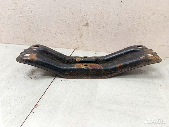 Кронштейн подушки двигателя