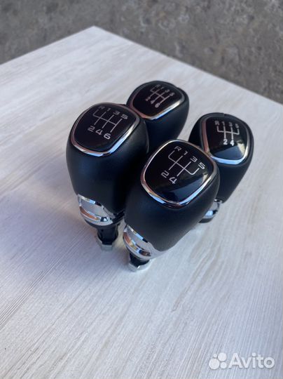 Кожаная ручка кпп Skoda Octavia А5,А6,А7