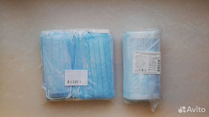 Маска медицинская одноразовая 3-х слойные
