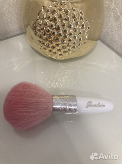 Кисть guerlain метеориты
