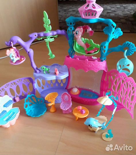 Подводный замок с Пинки Пай
