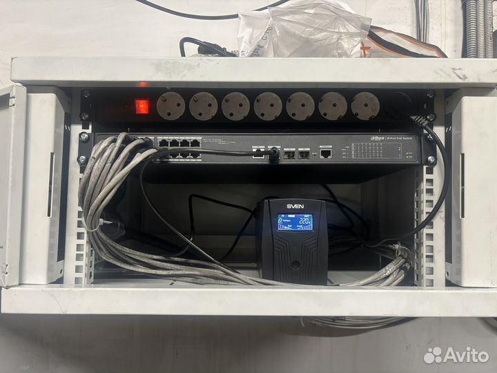 Бригада монтажников