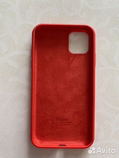 Чехол на iPhone 11