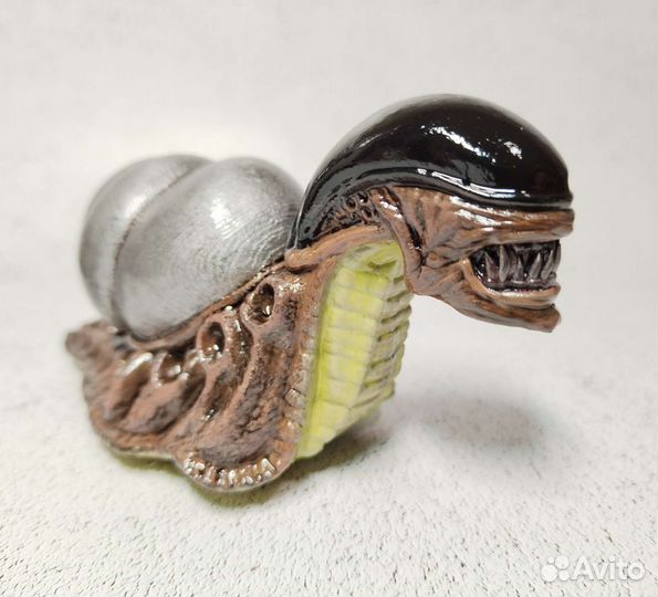 Фигурка улитка Чужой Ксеноморф