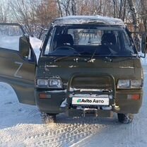 Mitsubishi Delica 2.5 AT, 1990, 274 000 км, с пробегом, цена 421 000 руб.