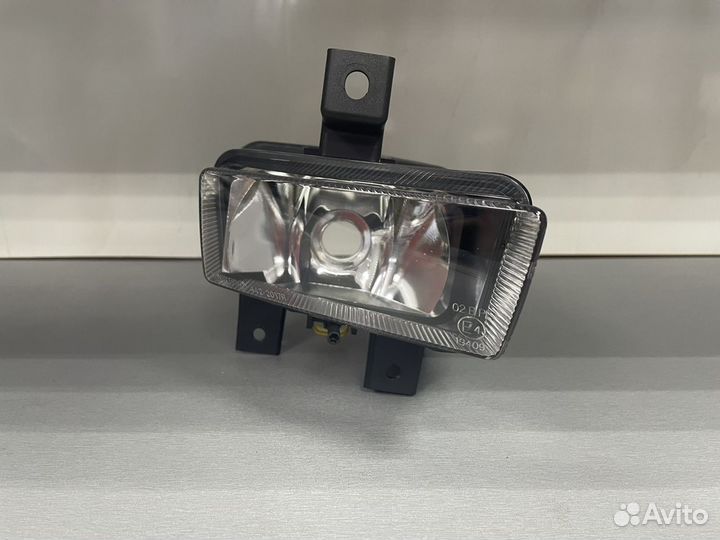 Фара противотуманная правая Opel Omega B