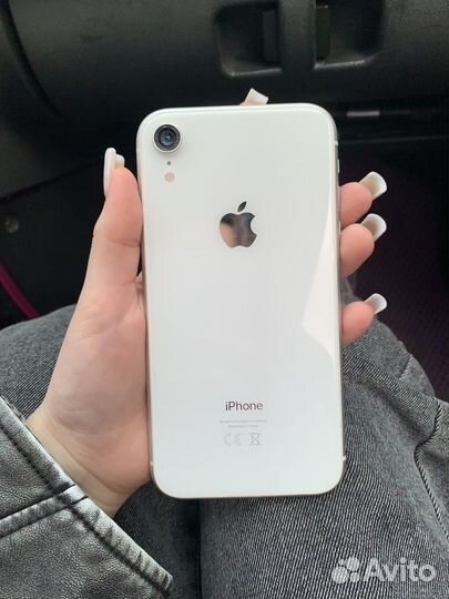 iPhone Xr, 64 ГБ