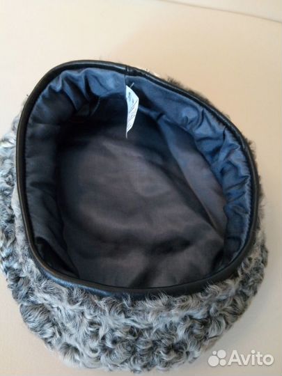 Женский берет