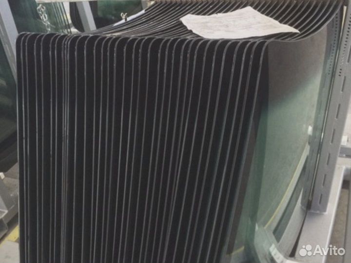 Стекло дверное форточка Doosan