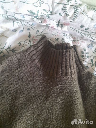 Свитер женский 42