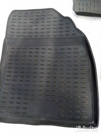 Автомобильные коврики toyota camry