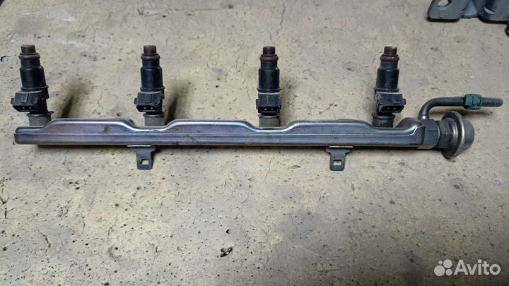 Топливная рейка Honda