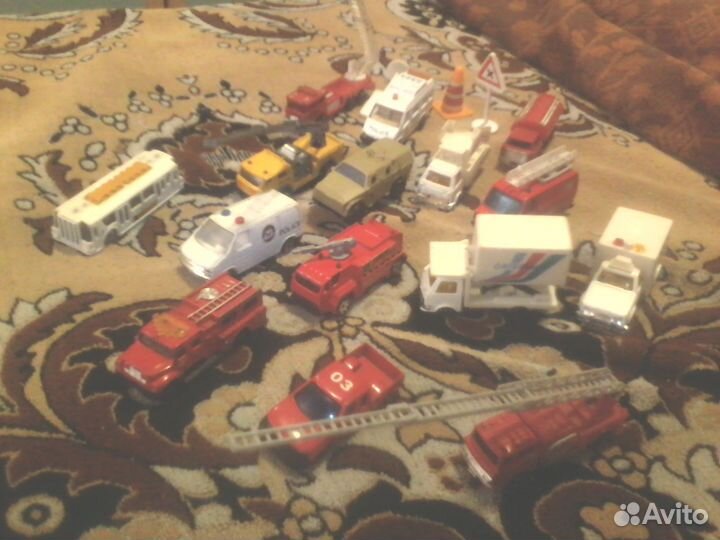 Машинки набор