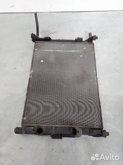 Радиатор основной Renault Scenic 2 2003 8200115542