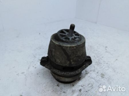 Подушка двигателя Порше