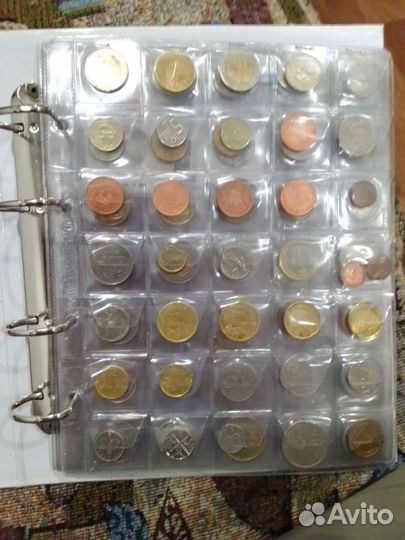 Новый альбом иностранными монетами