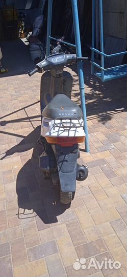 Мопед Honda Dio 18