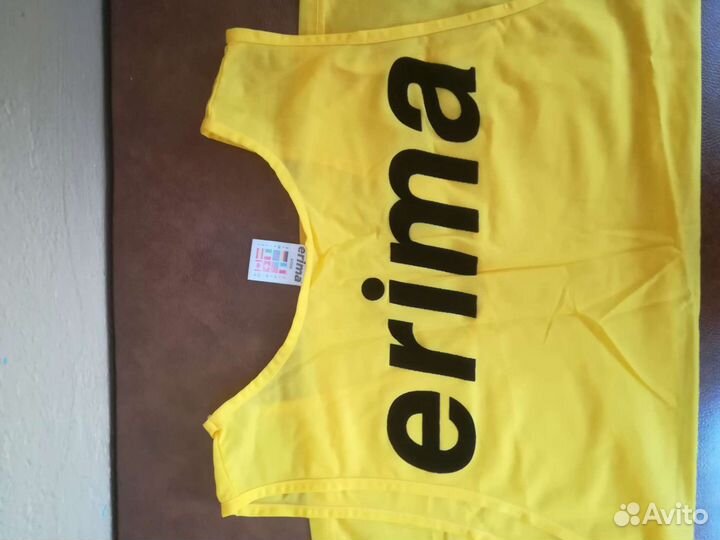 Манишка Erima