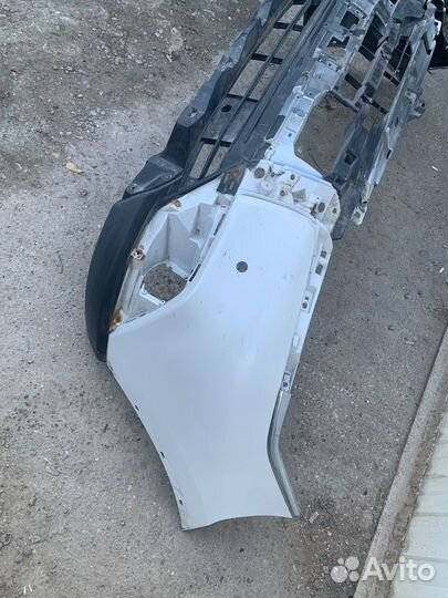 Бампер передний mitsubishi outlander 2015-2018