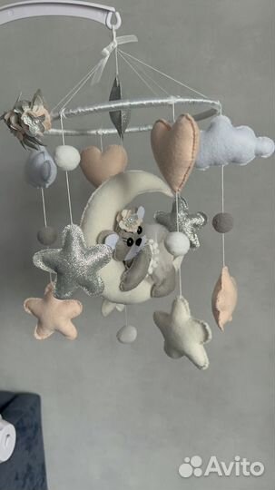 Мобиль в детскую кроватку новый