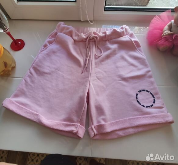 Новые шорты 2 штуки reserved