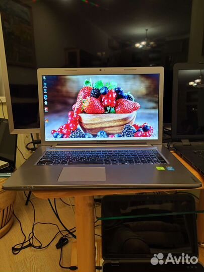 Lenovo Z500e i5 2.53Ghz/8Gb/500Gb/3Gb Гарантия