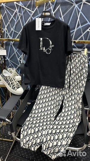 Спортивный костюм женский Dior