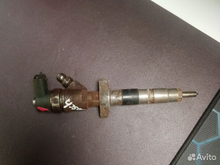 Форсунка дизельная Bosch 0445110265