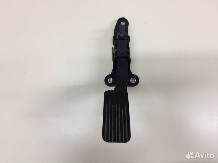 Педаль газа Hyundai Elantra CN7 2020