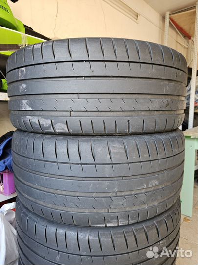 Michelin Pilot Sport 4 S Acoustic 235/35 R20 92Y