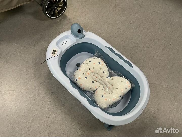 Детская складная ванночка с термометром